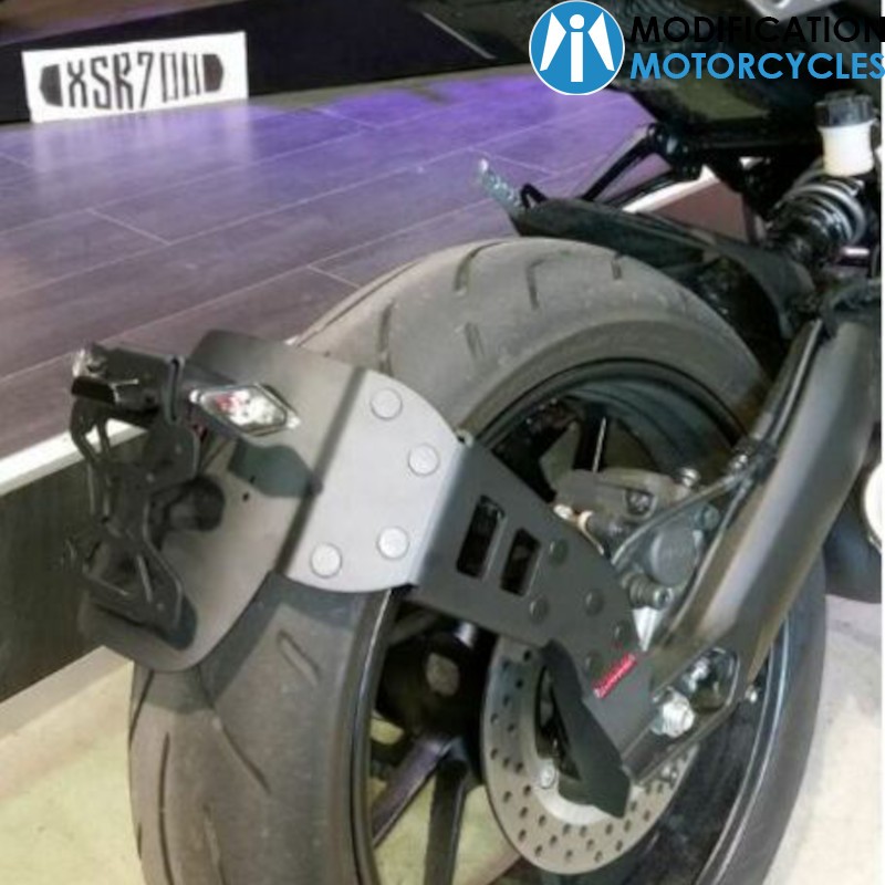 Support de plaque ras de roue Yamaha XSR900 pour préparation et customisation moto Vintage