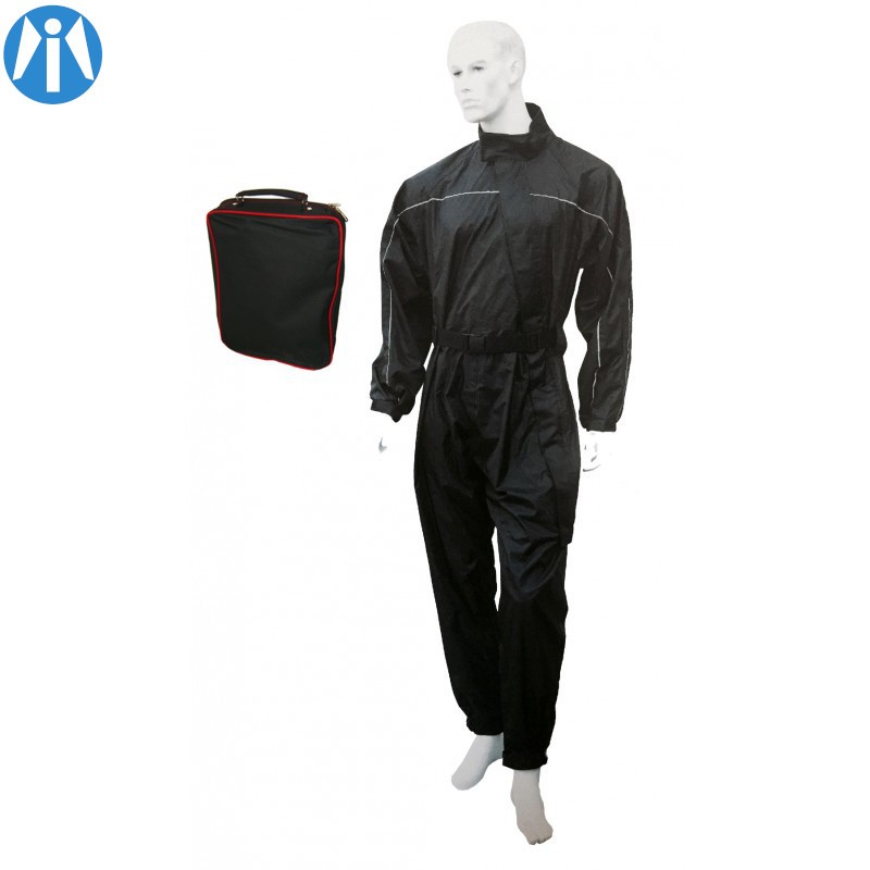 Combinaison de pluie noire