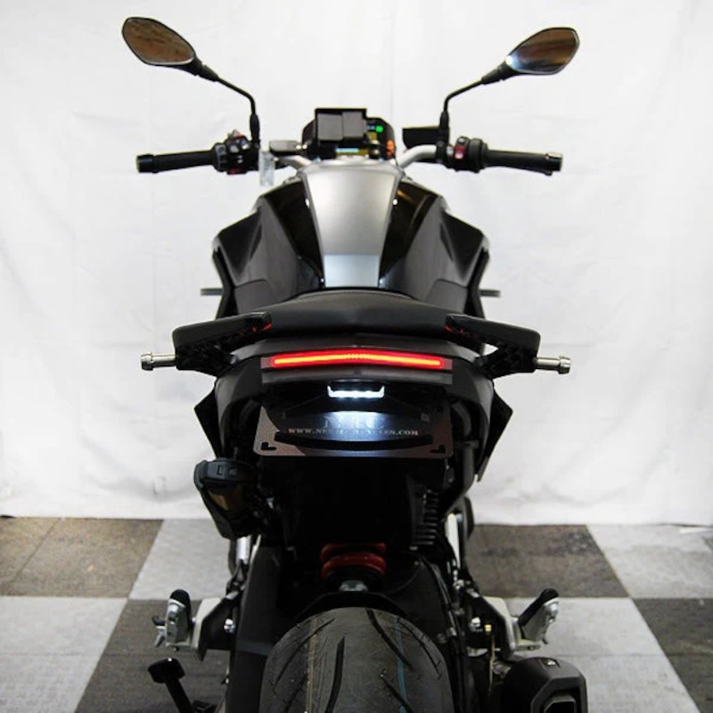 Support de plaque NRC Bandeau LED 3 en 1 BMW F900 R | Modif Moto