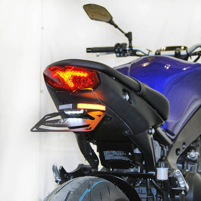 Support de plaque NRC Bandeau LED 3 en 1 Yamaha MT-09 2021+ image 1