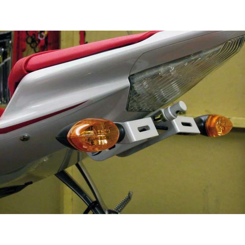 Support de plaque R&G pour Yamaha YZF-R6 titane